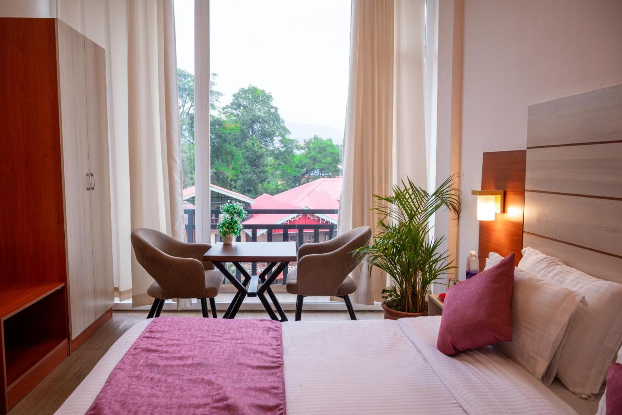 Hotel Sagar Residency - Best Mountain View Hotel In Pālampur Buitenkant foto