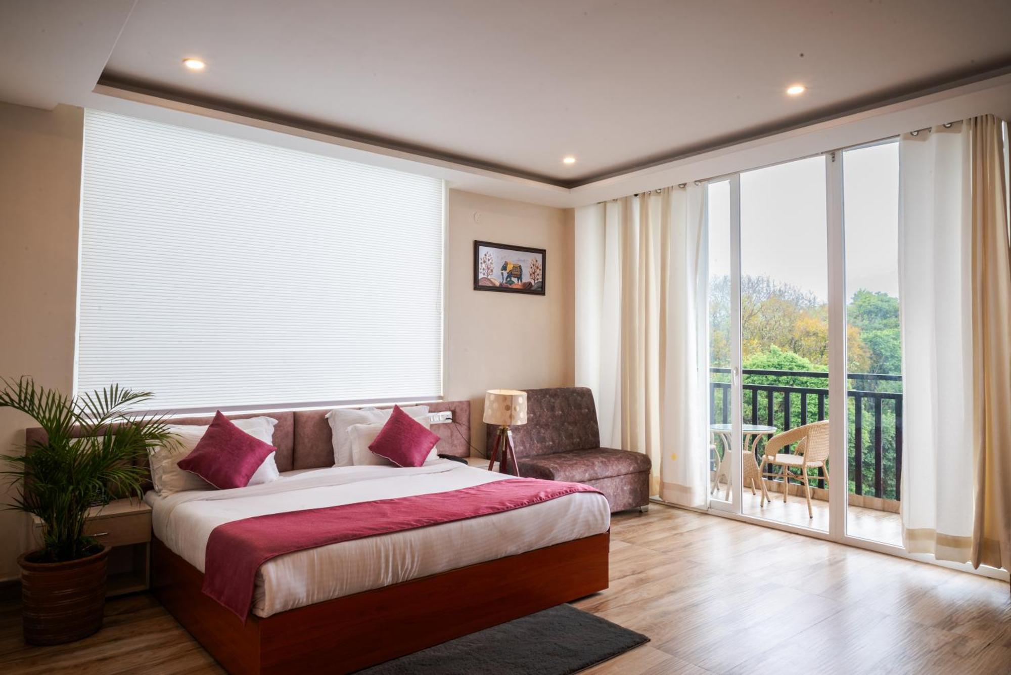 Hotel Sagar Residency - Best Mountain View Hotel In Pālampur Buitenkant foto
